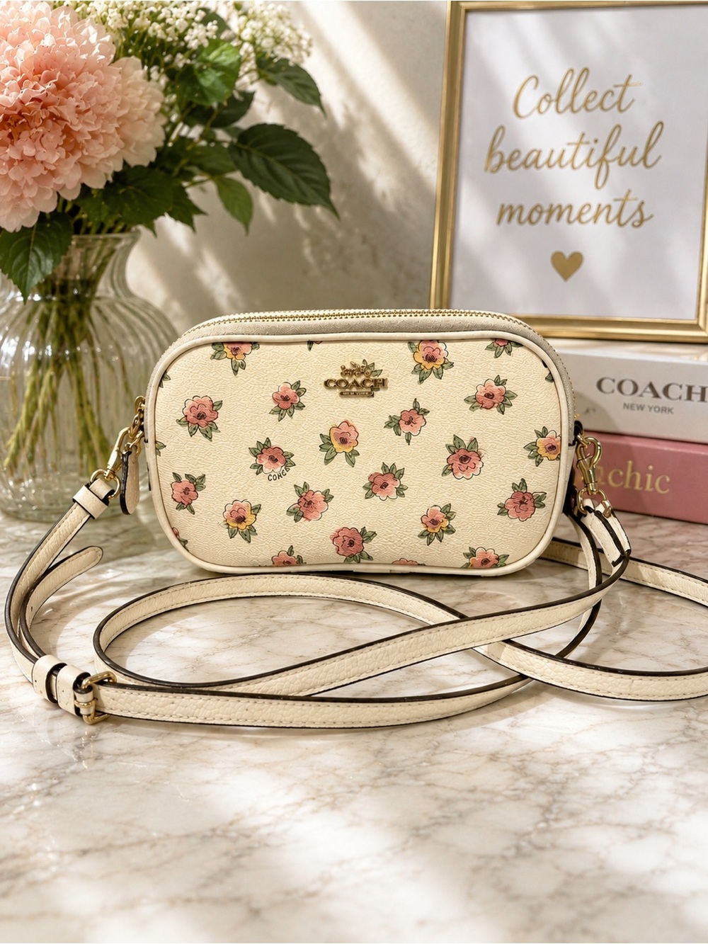 Coach Crossbody Clutch Flower Patch Print Chalk Floral Double Zip EUC